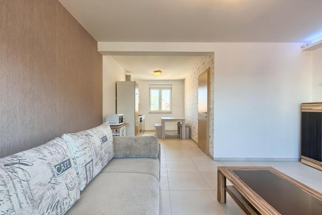 Lovely Fazana Apartments 400M From The Sea Eksteriør billede