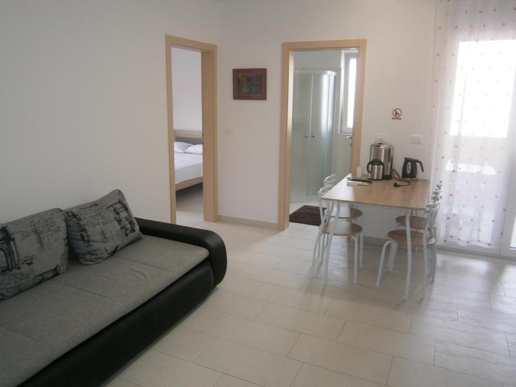Lovely Fazana Apartments 400M From The Sea Eksteriør billede